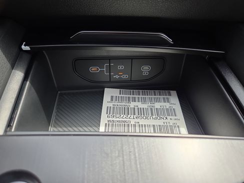 New 2026 Kia Sportage LX image 12