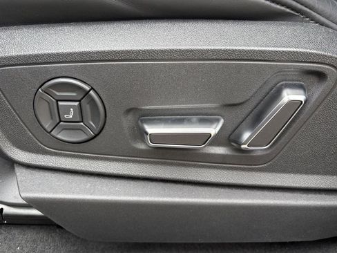 Certified 2023 Audi e-tron Chronos AWD/4WD image 11