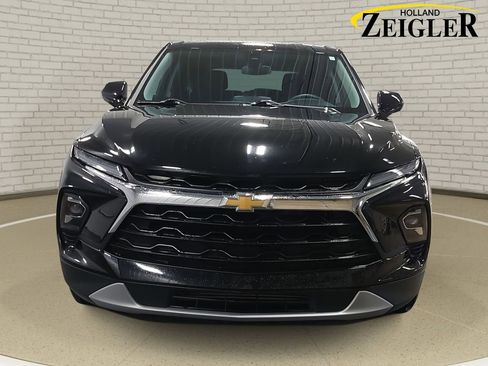 Used 2023 Chevrolet Blazer LT w/ Driver Confidence Package image 2