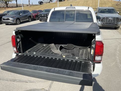 Certified 2023 Toyota Tacoma SR image 5