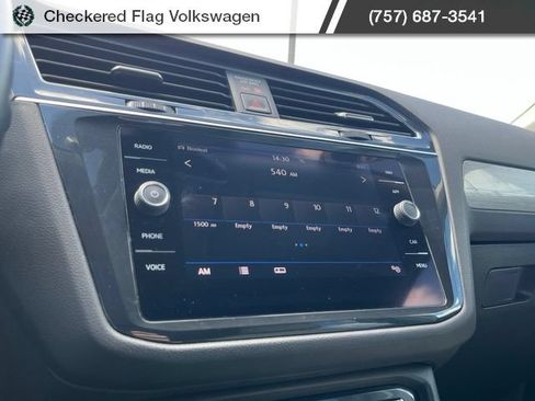 Used 2019 Volkswagen Tiguan SEL w/ 3rd Row Seat Package AWD/4WD image 40