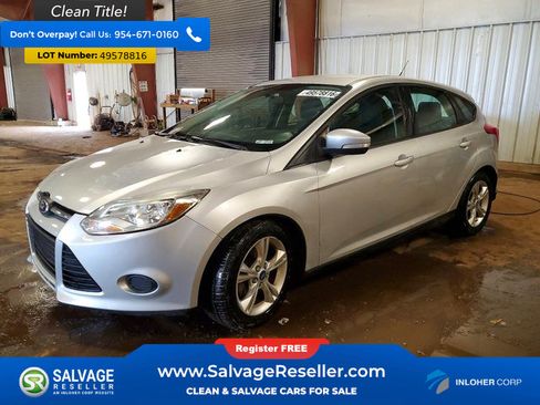 Used 2013 Ford Focus SE w/ SE Winter Pkg FWD image 1