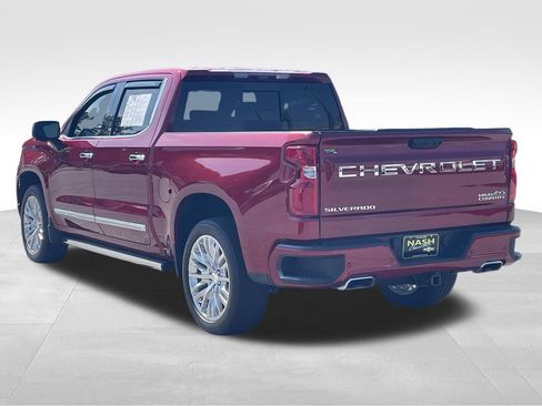 Used 2024 Chevrolet Silverado 1500 High Country w/ High Country Premium Package AWD/4WD image 5