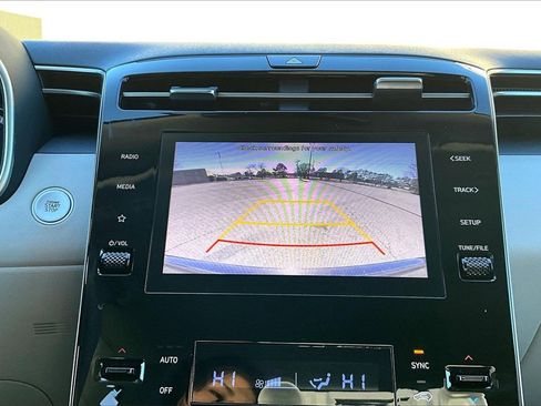 Used 2024 Hyundai Tucson SEL image 13