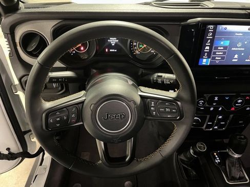 Used 2024 Jeep Wrangler Sport S image 20