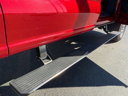 Certified 2024 Ford F250 Lariat w/ Lariat Ultimate Package image 34