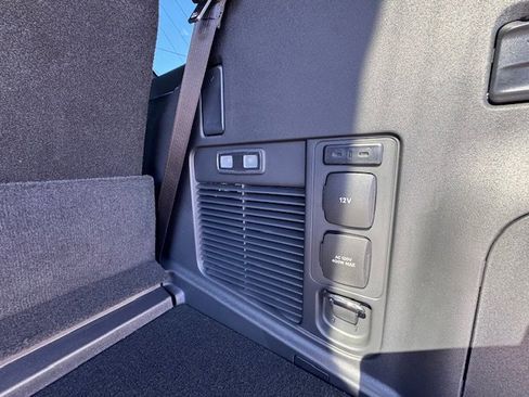 New 2025 Ford Expedition Tremor image 18