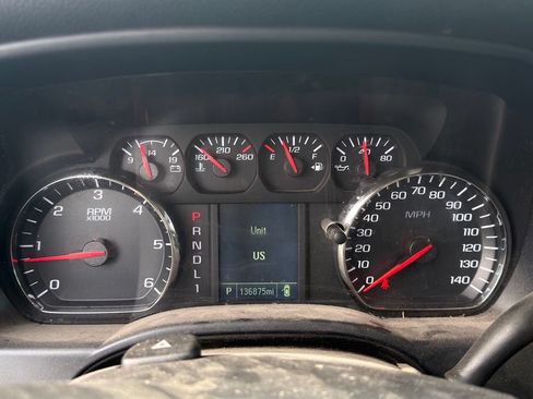 Used 2019 Chevrolet Silverado 2500 W/T AWD/4WD image 8