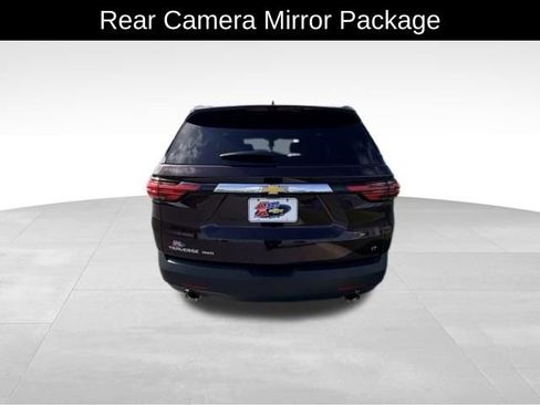 Used 2023 Chevrolet Traverse LT w/ LT Premium Package AWD/4WD image 6