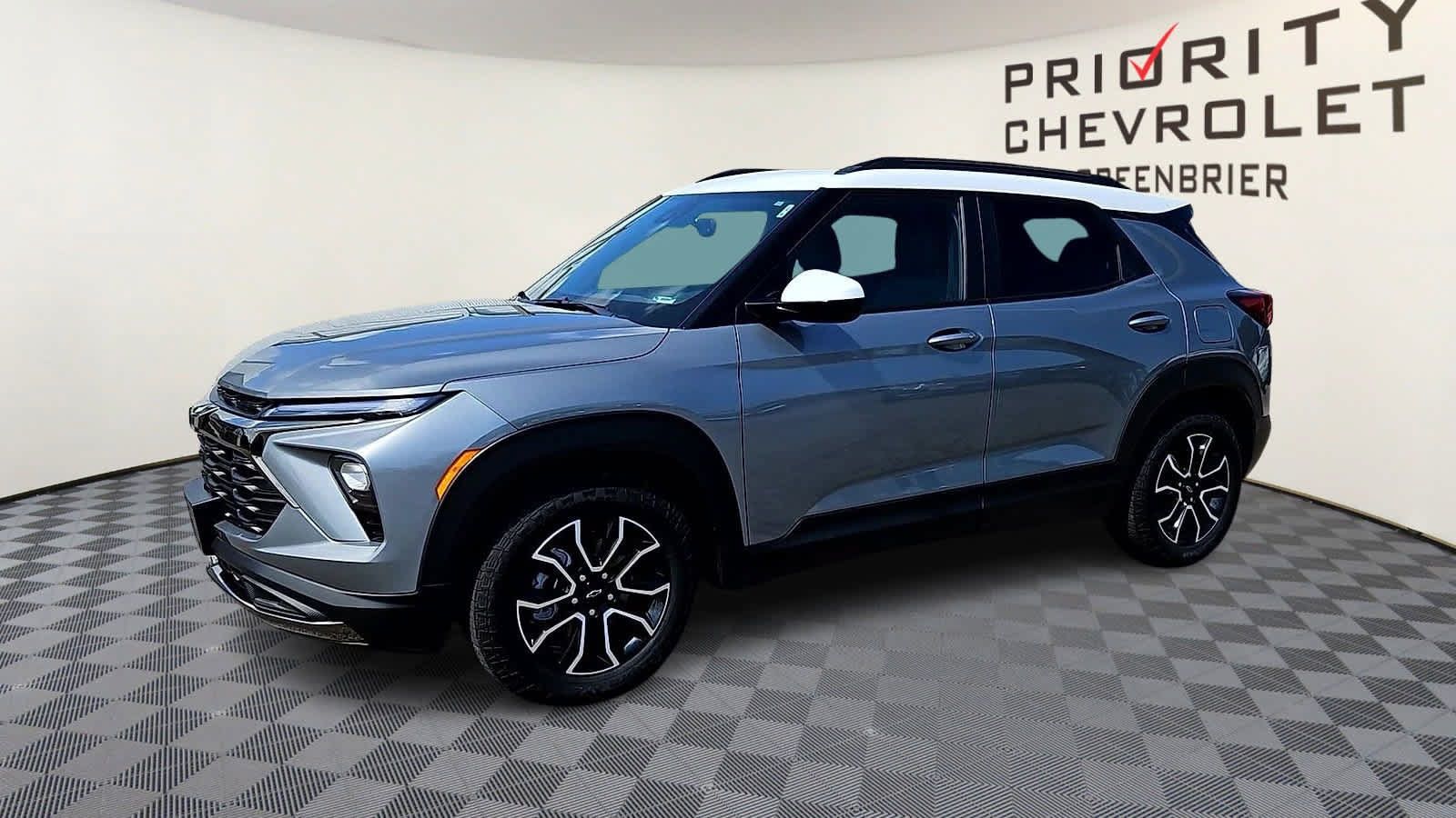 Used 2026 Chevrolet TrailBlazer ACTIV w/ Convenience Package FWD image 4