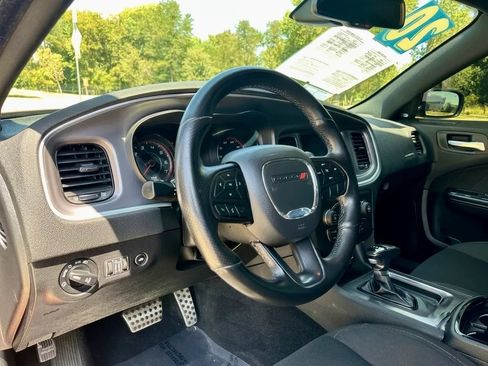 Used 2020 Dodge Charger GT w/ Blacktop Package RWD image 12