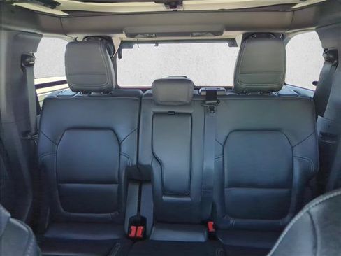Used 2025 Ford Bronco Badlands AWD/4WD image 24