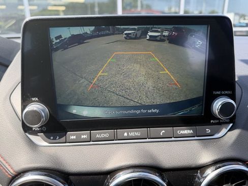 Used 2025 Nissan Sentra SR FWD image 22