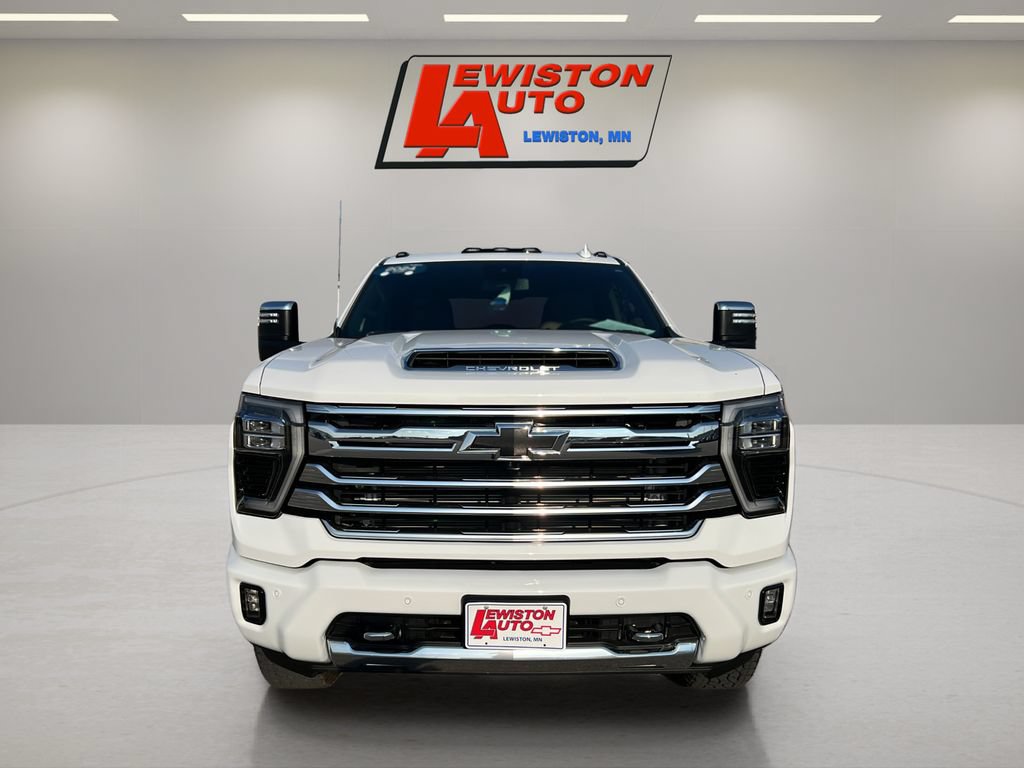 Certified 2024 Chevrolet Silverado 3500 High Country AWD/4WD image 9