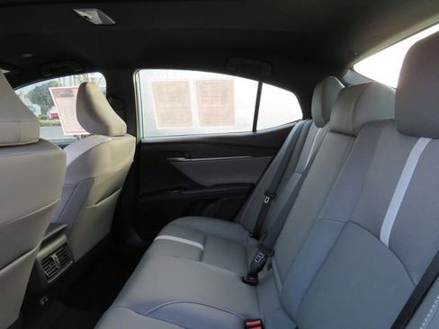 Certified 2026 Toyota Camry SE image 18