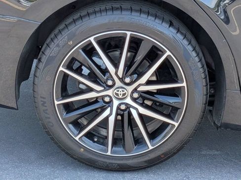 Used 2024 Toyota Camry SE w/ Cold Weather Package FWD image 14