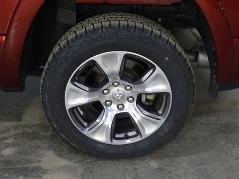 Used 2021 RAM 1500 Laramie image 36