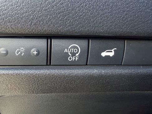 Certified 2024 Nissan Rogue SL image 19