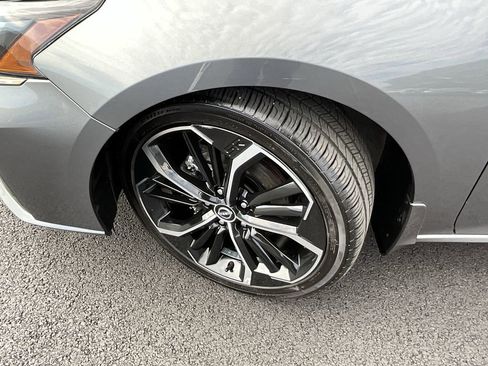 Used 2023 Nissan Altima 2.5 SR image 22