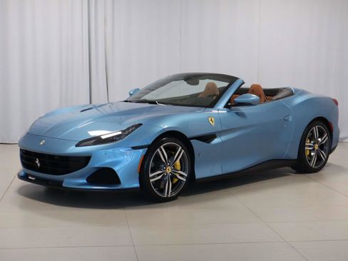 Certified 2022 Ferrari Portofino M image 2