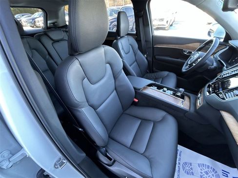 Certified 2024 Volvo XC90 B6 Plus w/ Protection Package Premier image 25