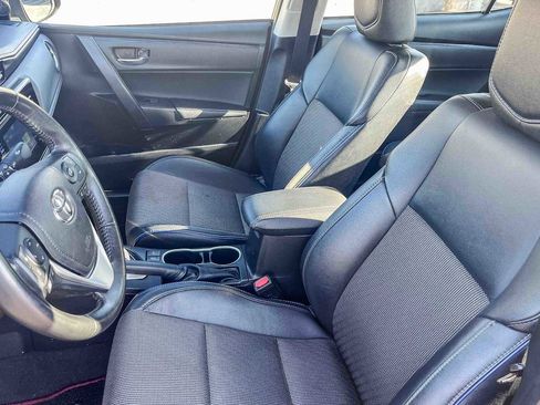 Used 2017 Toyota Corolla SE w/ Carpet Mat Package (TMS) image 11