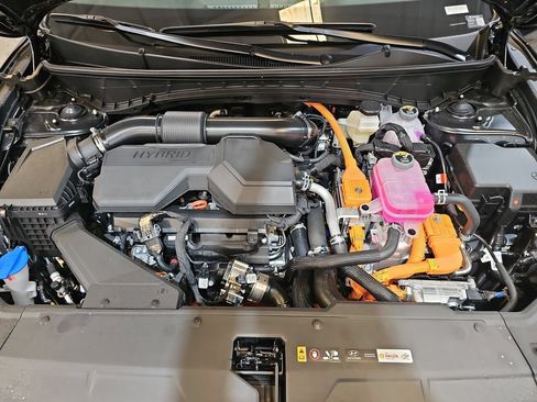 New 2026 Hyundai Tucson Limited AWD/4WD image 32