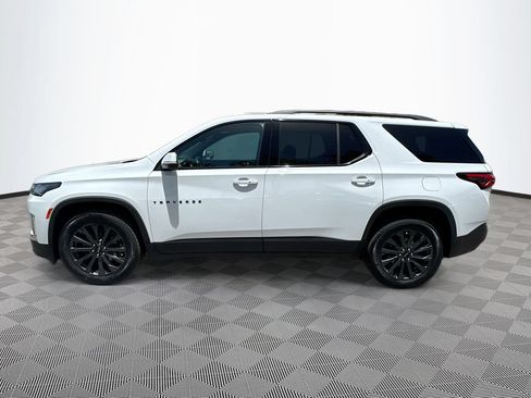Used 2023 Chevrolet Traverse RS FWD image 9
