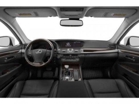 Used 2015 Lexus LS 460 L image 8