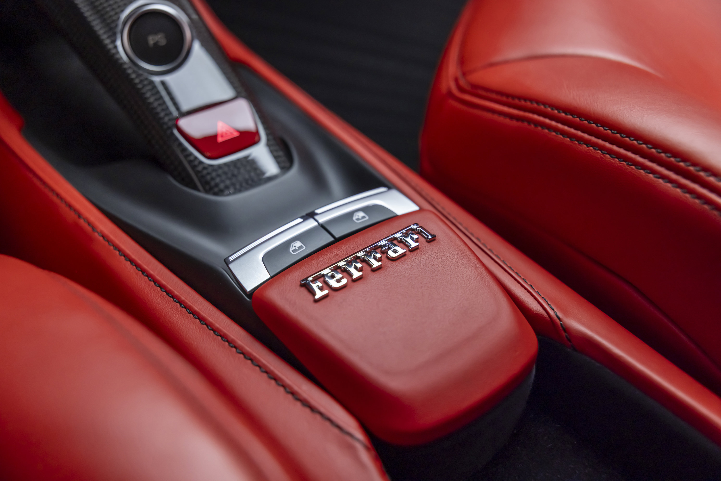 Certified 2018 Ferrari 488 GTB RWD image 56