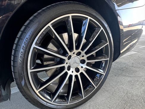 Used 2019 Mercedes-Benz E 53 AMG AMG E 53 AWD 4MATIC 4dr Sedan image 39