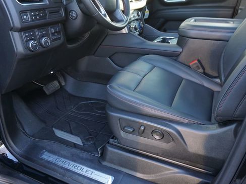 Used 2024 Chevrolet Tahoe RST w/ Sport Performance Package AWD/4WD image 27