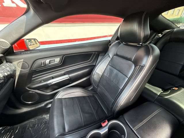 Used 2022 Ford Mustang GT Premium w/ Equipment Group 401A RWD image 25