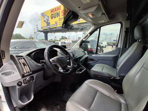Used 2019 Ford Transit 250 148 Medium Roof RWD image 11