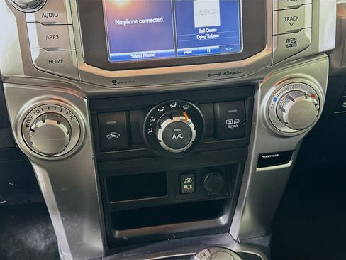 Used 2019 Toyota 4Runner SR5 Premium image 22