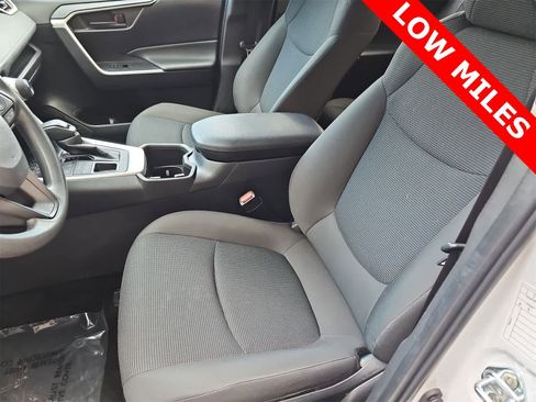 Used 2024 Toyota RAV4 LE image 15
