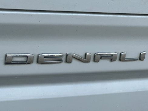 Used 2022 GMC Sierra 1500 Denali w/ Denali Reserve Package image 27