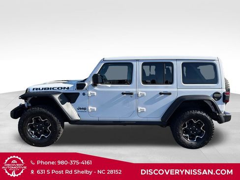 Used 2022 Jeep Wrangler Unlimited Rubicon 4xe w/ Cold Weather Group AWD/4WD image 13