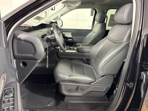 New 2026 Ford Expedition Active RWD image 29