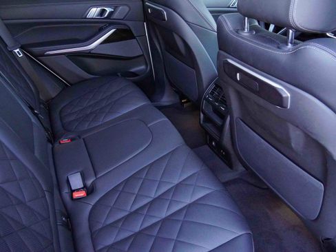 Certified 2025 BMW X5 xDrive50e w/ Premium Package image 36