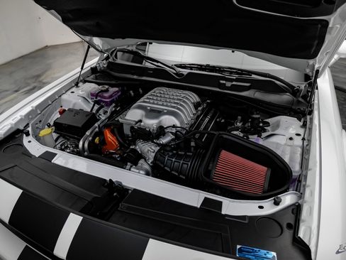 Used 2023 Dodge Challenger SRT Hellcat w/ Driver Convenience Group image 86