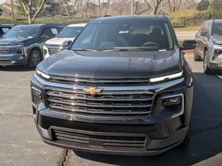 New 2026 Chevrolet Traverse LT w/ Driver Confidence Package FWD video 2