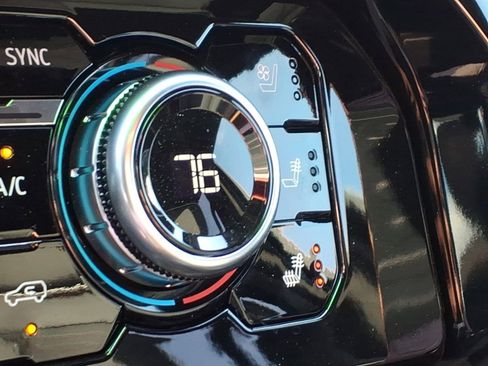 Certified 2025 GMC Sierra 2500 AT4X image 12