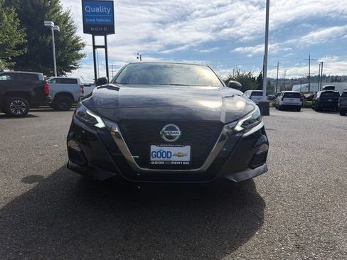 Used 2021 Nissan Altima 2.5 SR FWD image 8