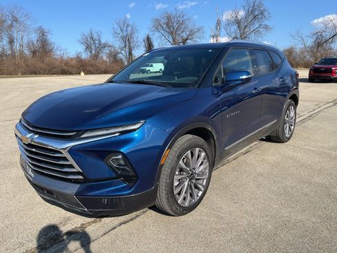 Certified 2023 Chevrolet Blazer Premier w/ Enhanced Convenience Package image 7