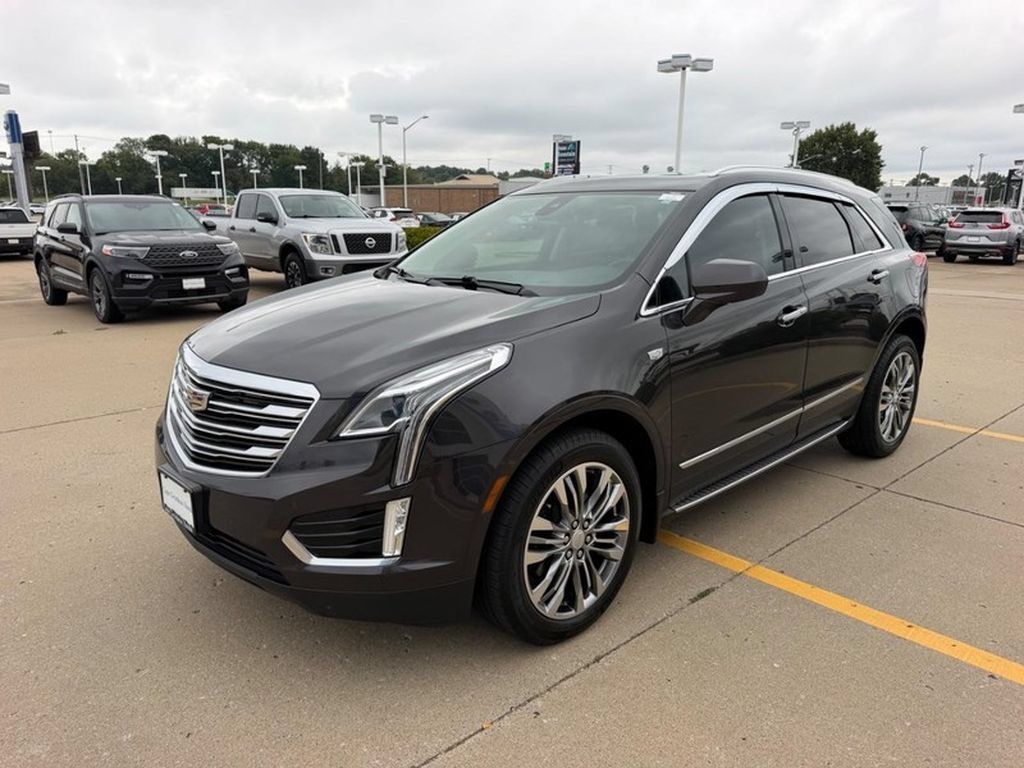 Used 2018 Cadillac XT5 Premium Luxury FWD image 7