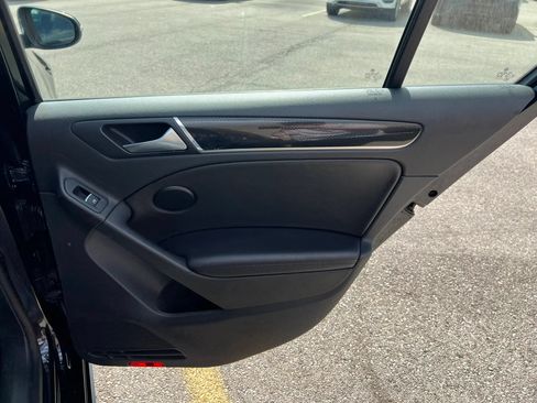 Used 2014 Volkswagen GTI Driver's Edition FWD image 27