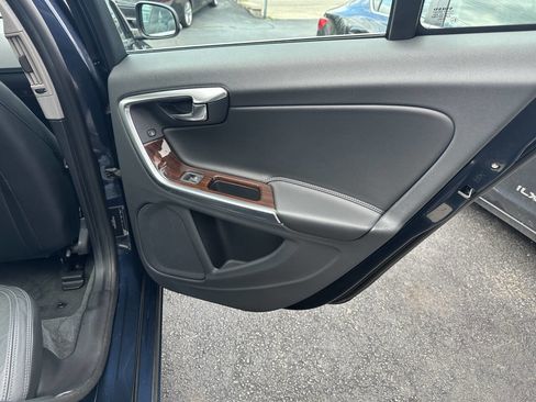 Used 2013 Volvo S60 T5 image 14