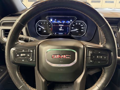 Used 2021 GMC Yukon XL AT4 w/ AT4 Premium Plus Package AWD/4WD image 16