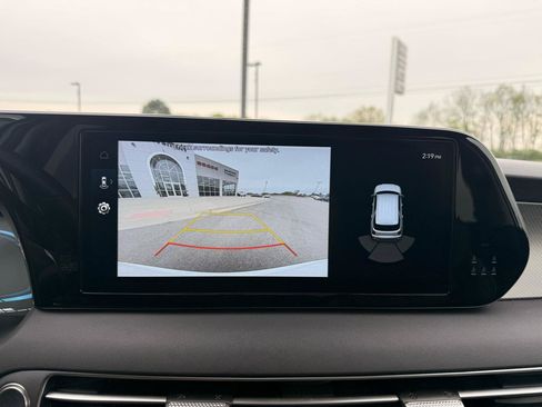 Used 2025 Hyundai Palisade SEL AWD/4WD image 21